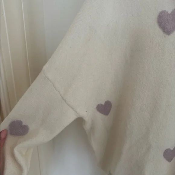Spiritual Gangster cream and lavender Heart Sweater medium - Picture 5 of 7